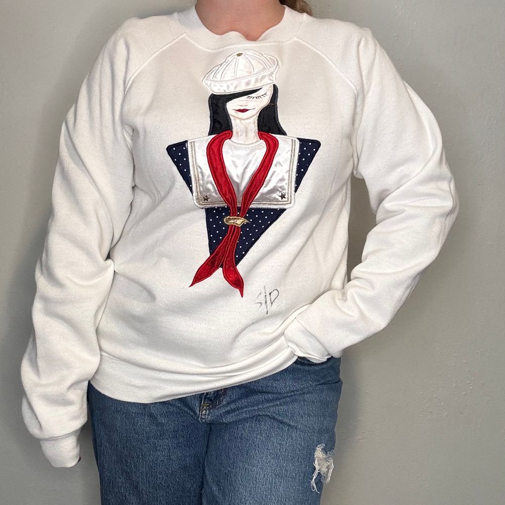 Vintage Custom White Crewneck Sweatshirt Sailor Girl 80s Quilt Embroidered Sz‎ L
